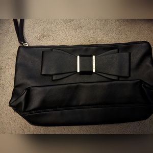 BETSEY JOHNSON bow pouch/wristlet